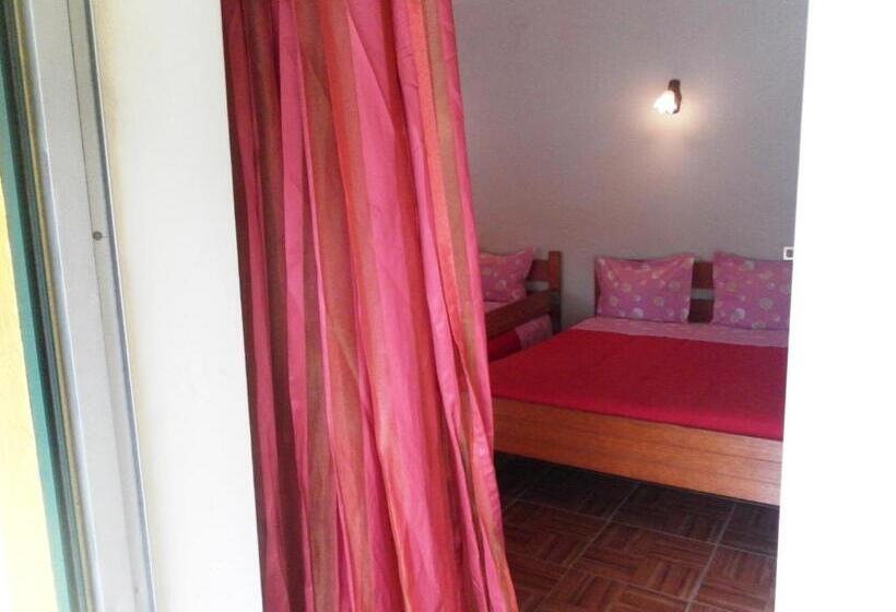 ベッドアンドブレックファースト Residencial Pinho Verde