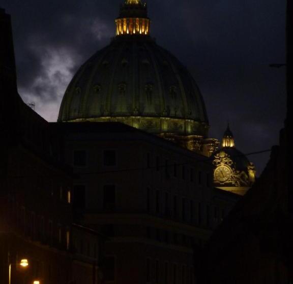 צימר Residenze Romanae   Sangallo Rooms