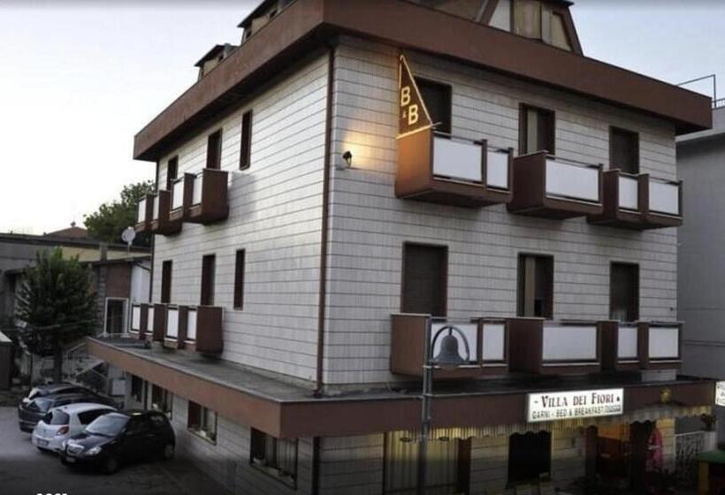 ベッドアンドブレックファースト Villa Dei Fiori