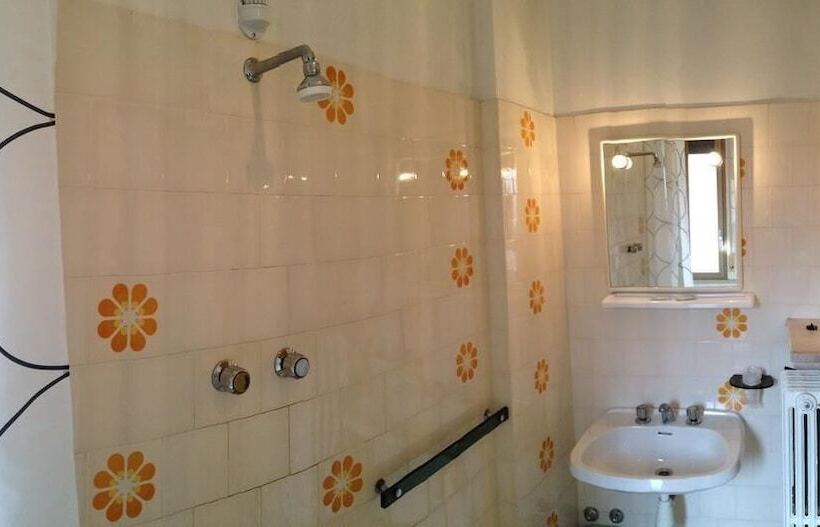 ベッドアンドブレックファースト Villa Dei Fiori