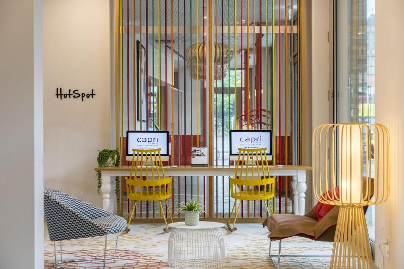 Capri By Fraser Berlin