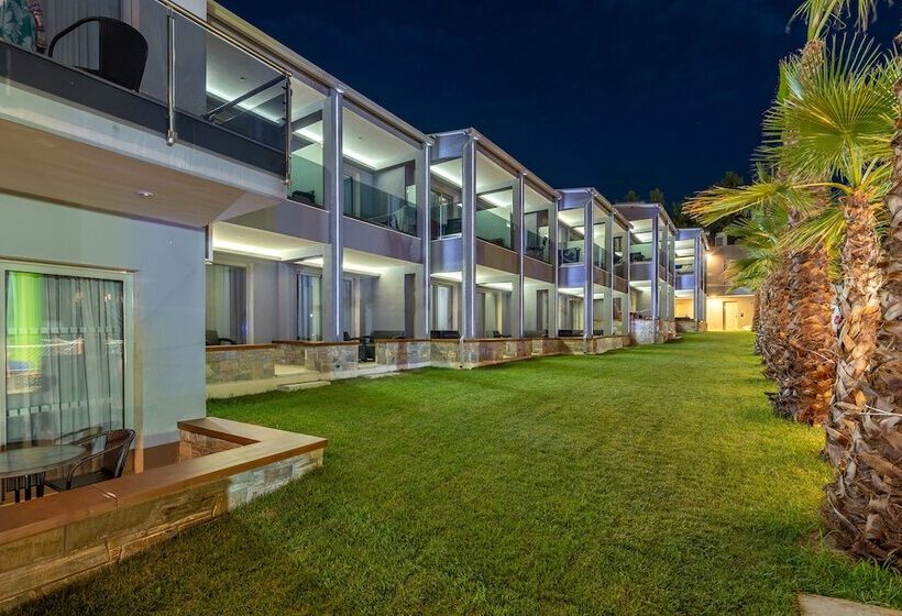 Dionysos Hotel & Suites