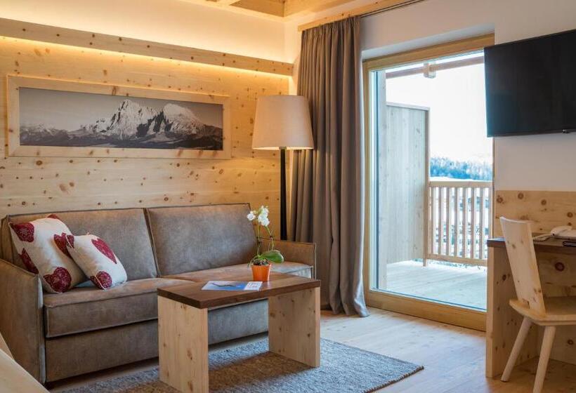 Dolmites Nature Hotel Vigilerhof