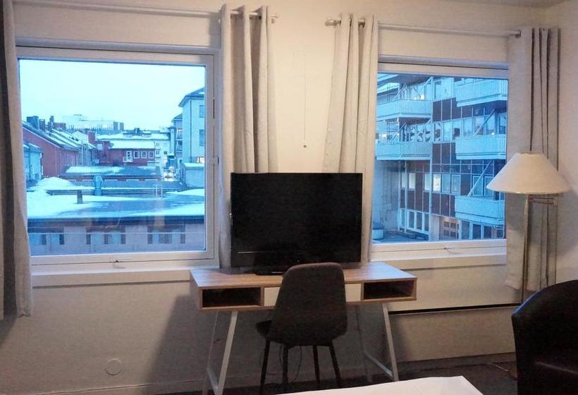 هتل Enter L Narvik