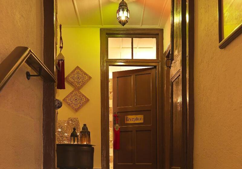 Отель Alcanea Boutique