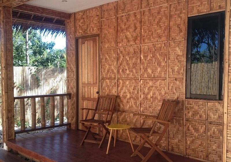 酒店 Alona Pawikan