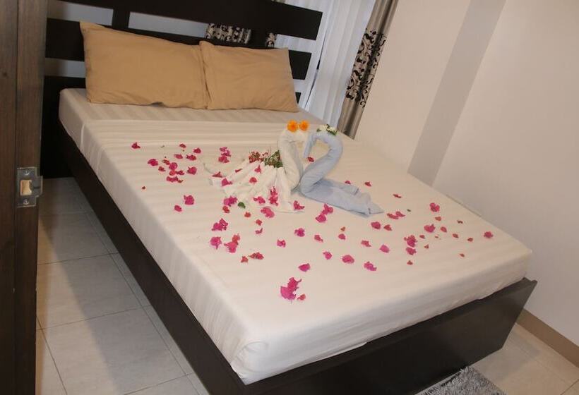 هتل Anahaw Studio Suites