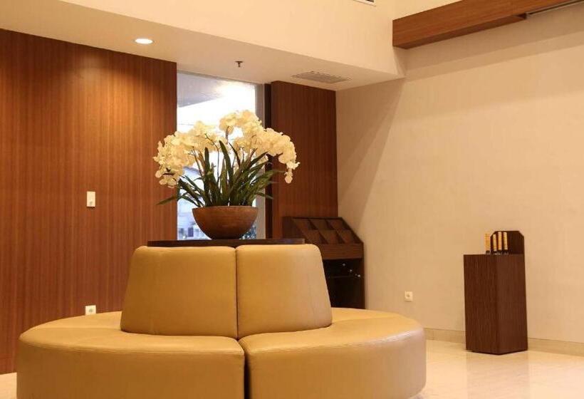 בית מלון כפרי Astoria