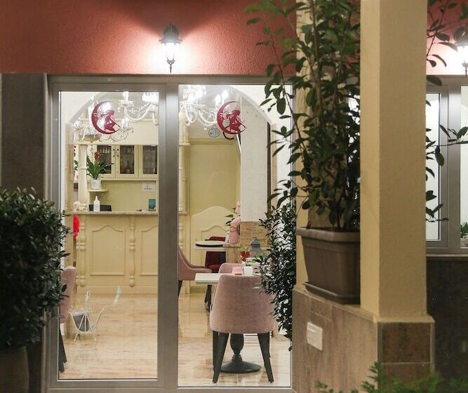 Boutique Hotel Asteria