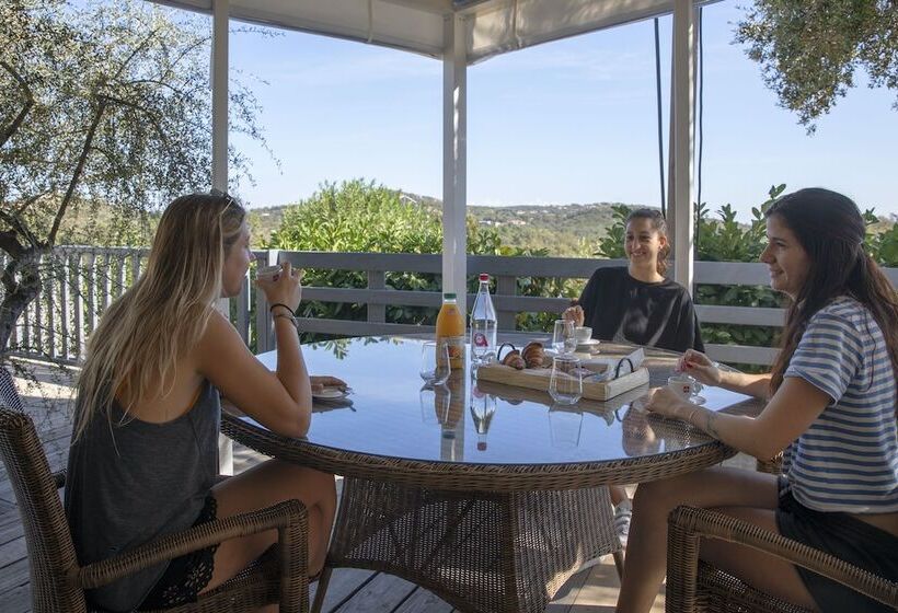 Отель Résidence Chiar Di Luna