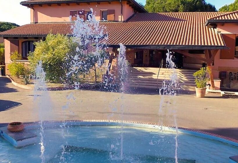 هتل Corte Dei Butteri