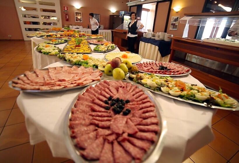 هتل Corte Dei Butteri