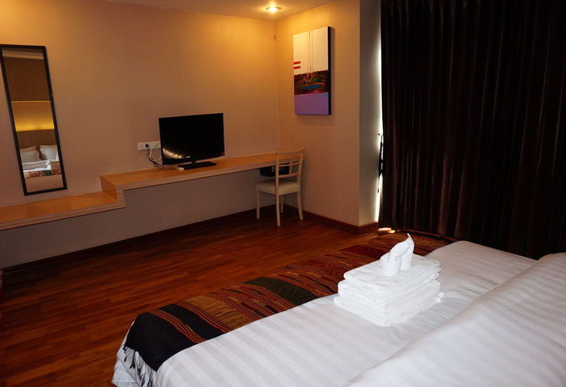 Отель Daosavanh 2