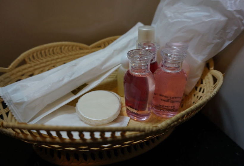 Отель Daosavanh 2