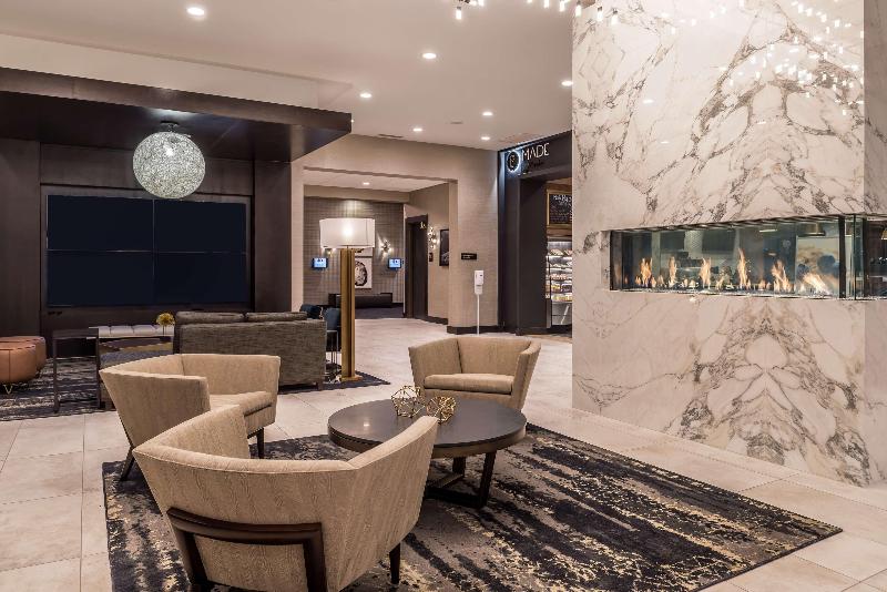 בית מלון כפרי Doubletree By Hilton Lafayette East, In