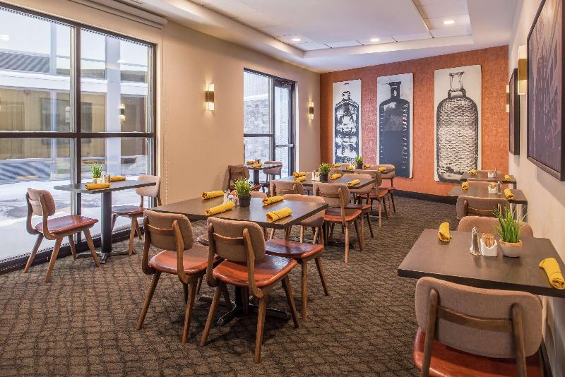 בית מלון כפרי Doubletree By Hilton Lafayette East, In