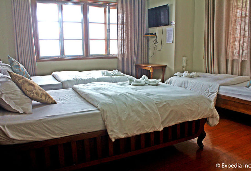 فندق Griffin Lodge