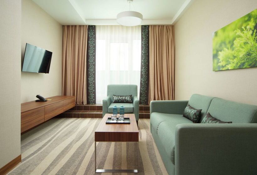 בית מלון כפרי Hilton Garden Inn Moscow Krasnoselskaya