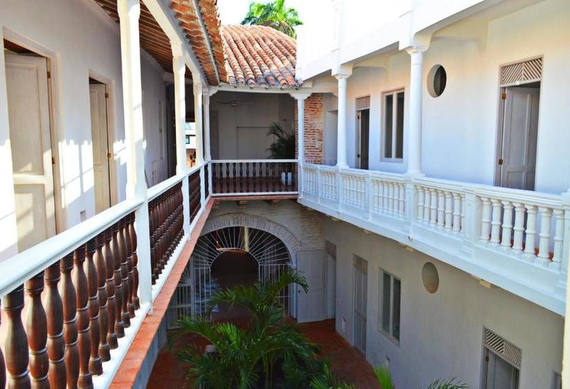 فندق Hostal Boutique Casa Escallon Hostel