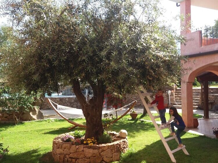 בית מלון כפרי I Ginepri