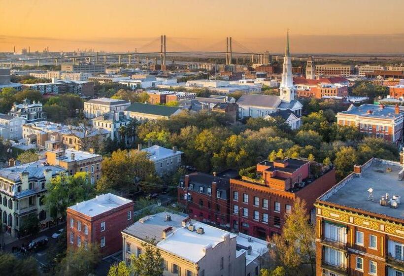 ホテル Iris Garden Inn