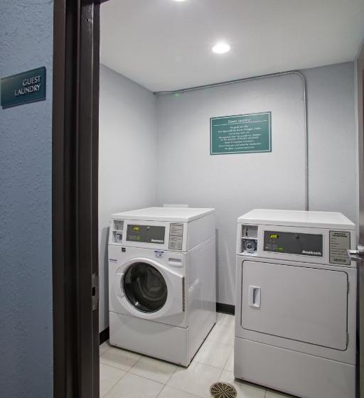 酒店 Iris Garden Inn