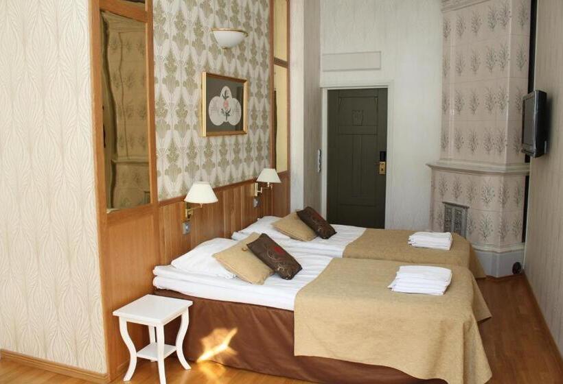 בית מלון כפרי Kruunupuisto