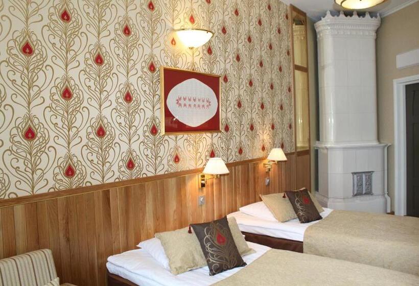 בית מלון כפרי Kruunupuisto