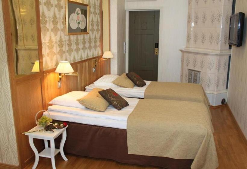 בית מלון כפרי Kruunupuisto