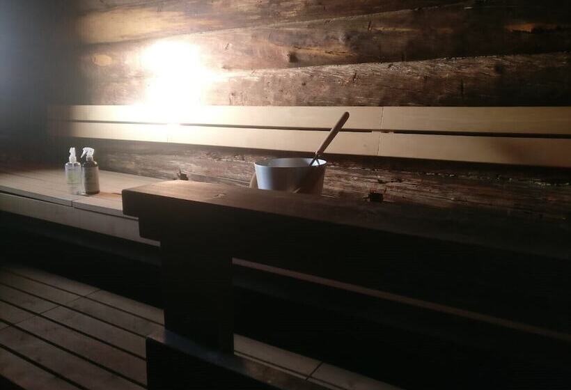 호텔 Kuukkeli Log Houses Porakka Inn