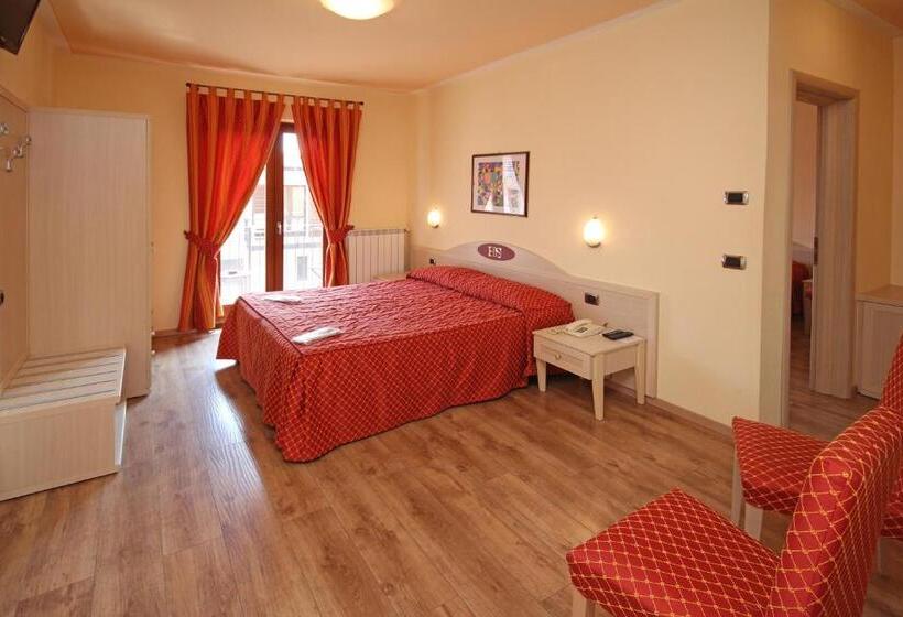 בית מלון כפרי La Fenice E Sole