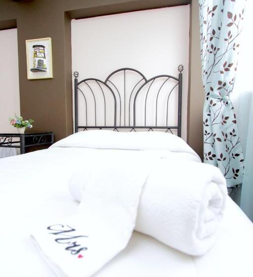 בית מלון כפרי La Mansion Del Sol