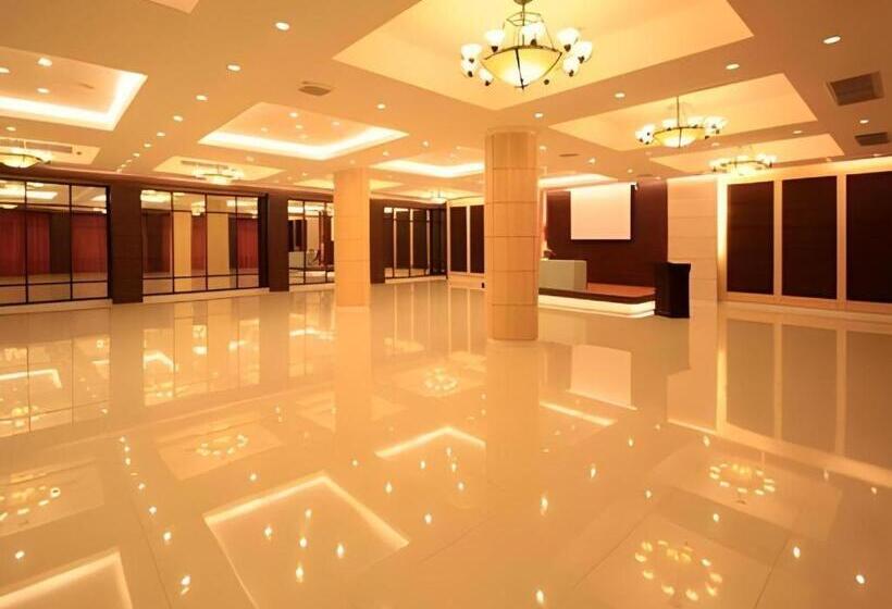 فندق Laemchabang City