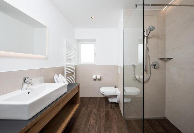 ホテル Landgasthof Weingut Seeperle