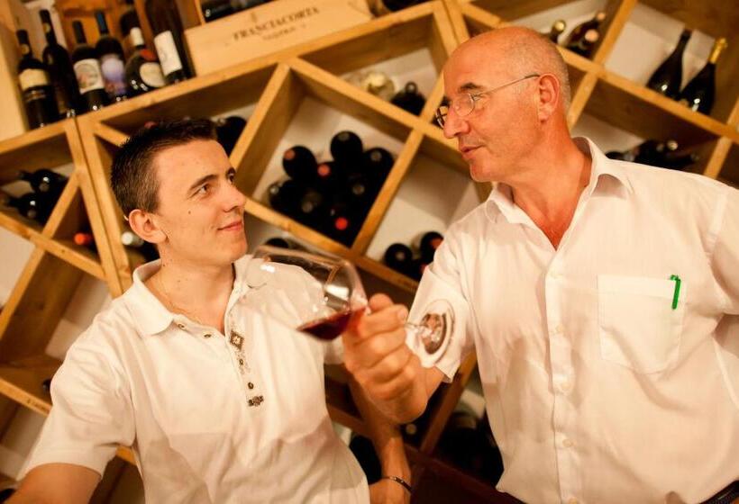 ホテル Landgasthof Weingut Seeperle