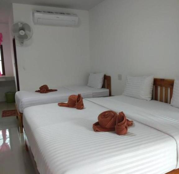 Отель Lanta Cottage Sha Plus