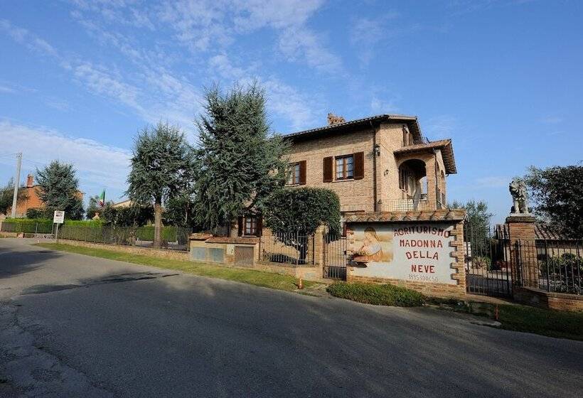Отель Madonna Della Neve