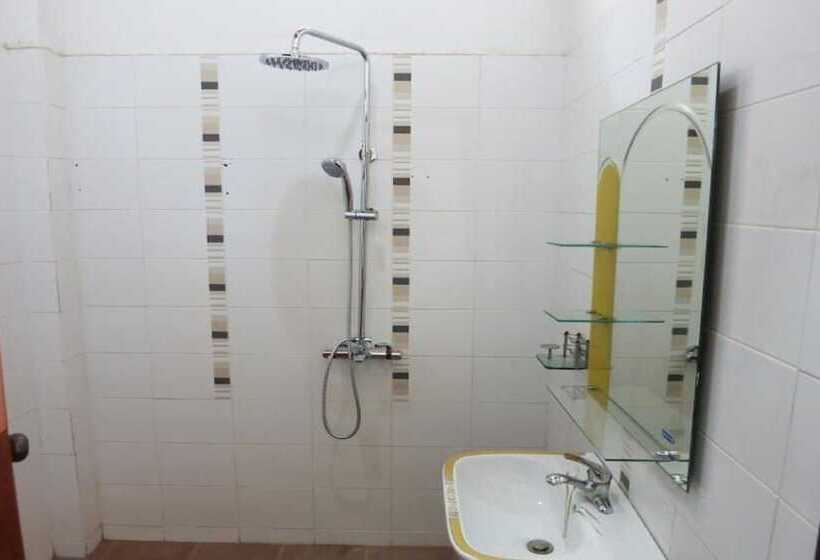בית מלון כפרי Namkhanriverside