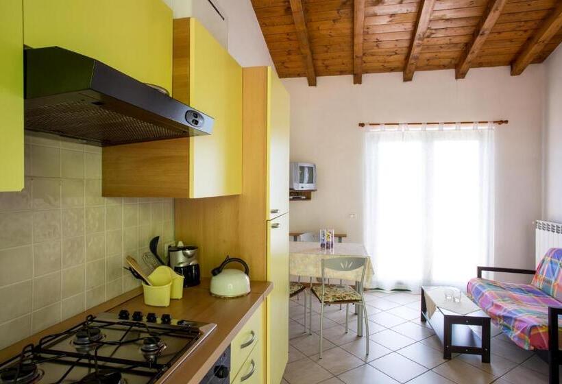 בית מלון כפרי Panorama E Residence