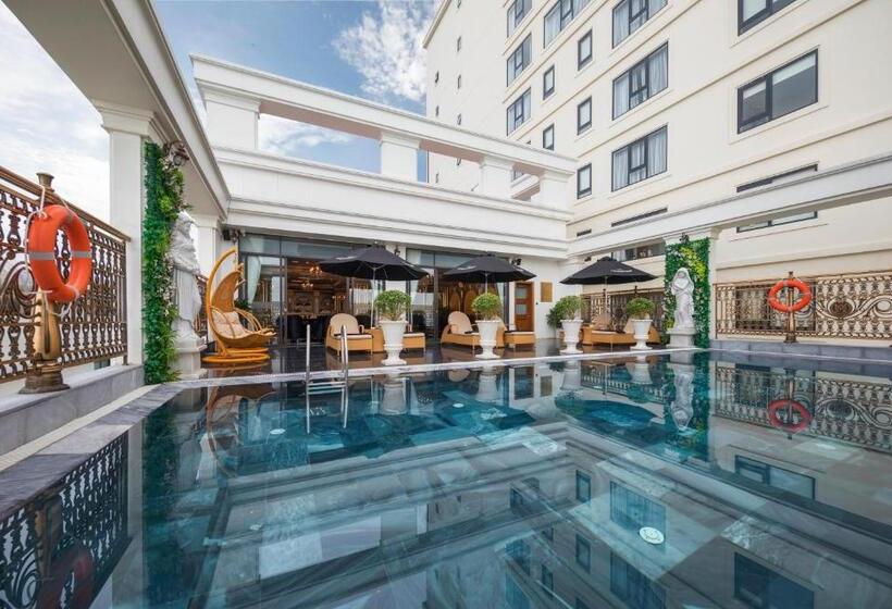 هتل Paracel Danang