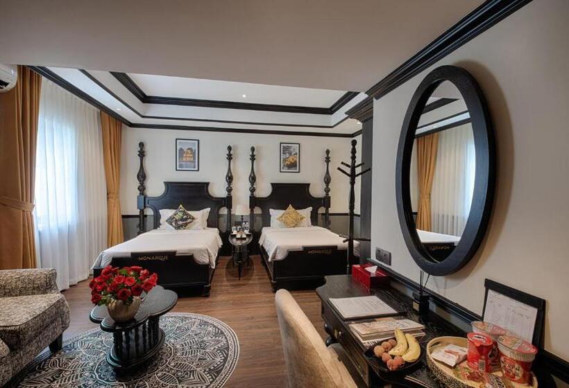 هتل Paracel Danang