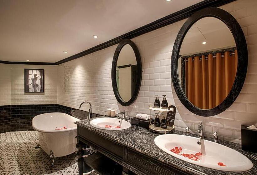 هتل Paracel Danang