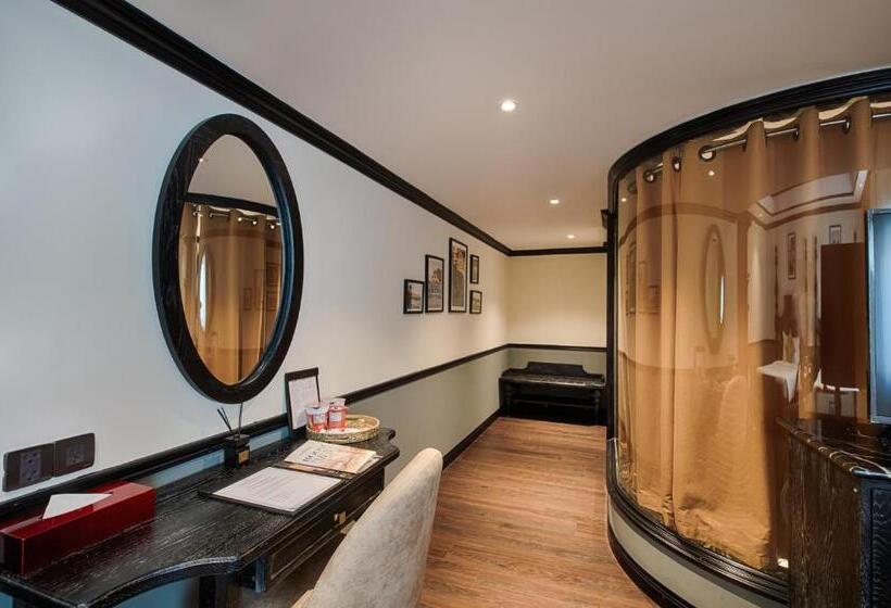 هتل Paracel Danang