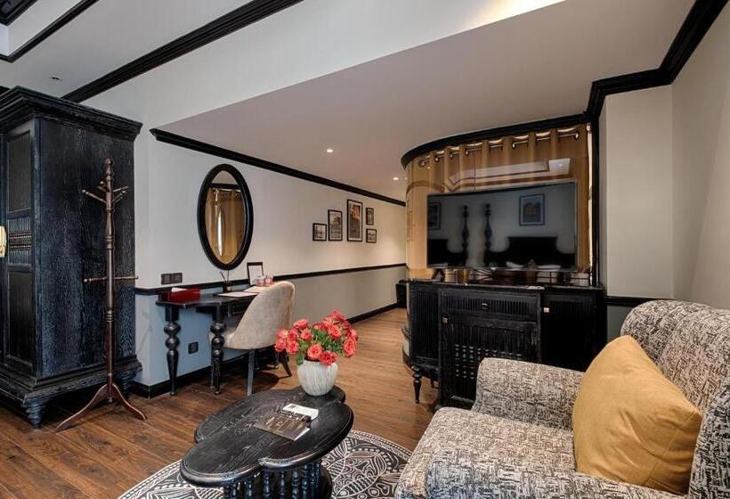 هتل Paracel Danang