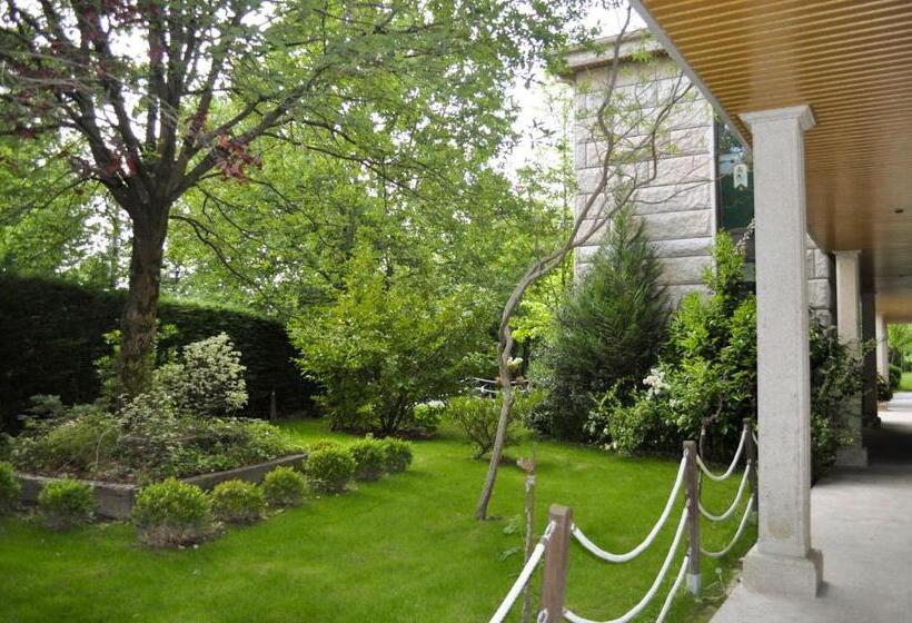 호텔 Pazo De Monterrei