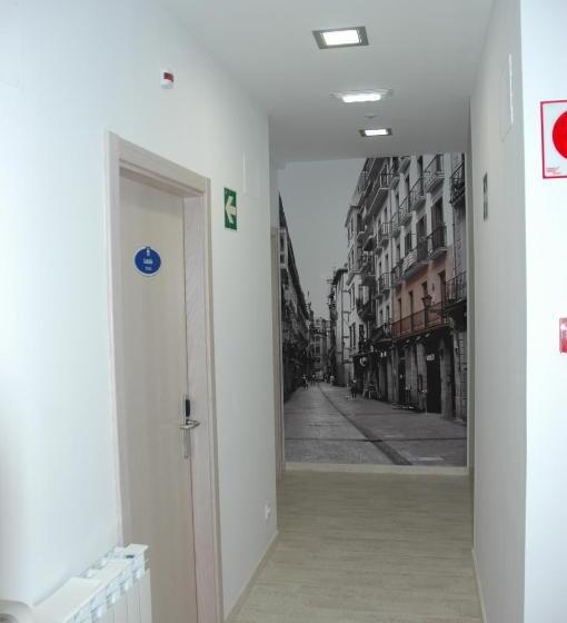 호텔 Pensión Koxka