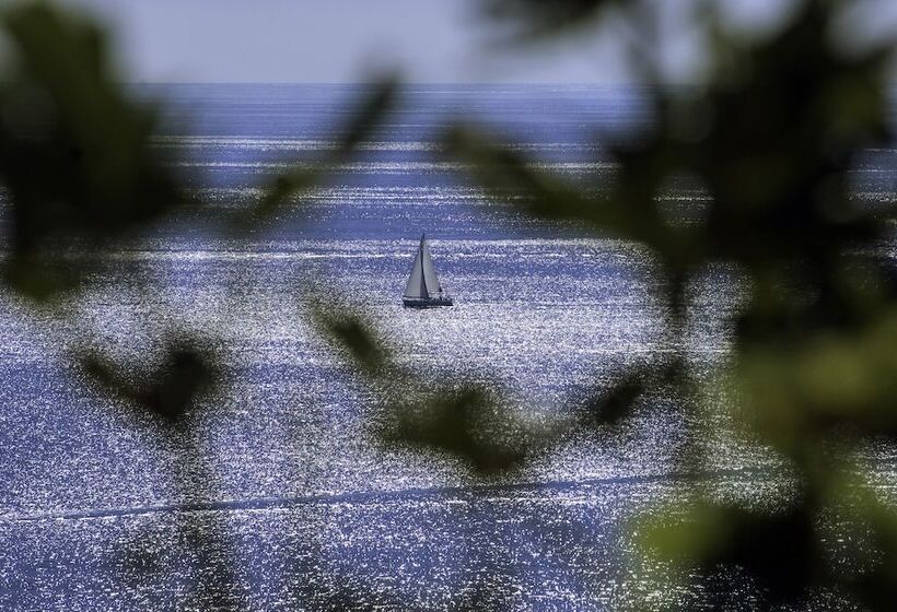 בית מלון כפרי Rivalmare Boutique