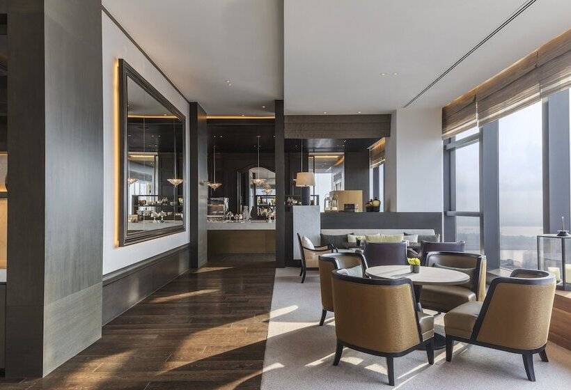 בית מלון כפרי Rosewood Phnom Penh