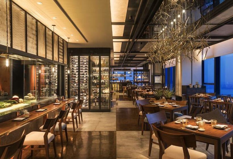 בית מלון כפרי Rosewood Phnom Penh