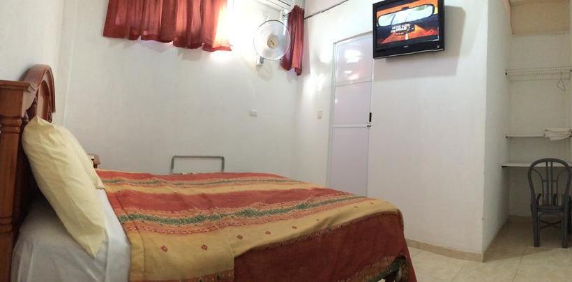 فندق ريفى Villa Antonia